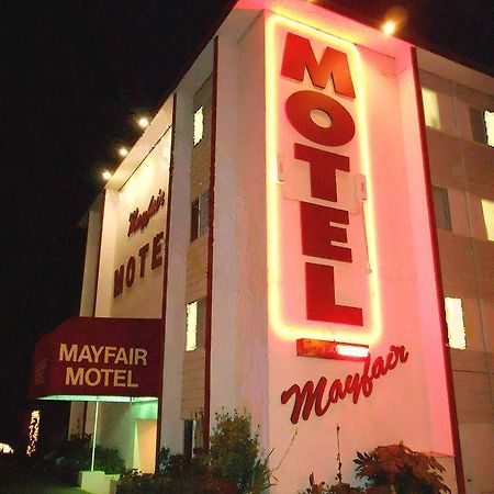 Mayfair Motel Вікторія Екстер'єр фото
